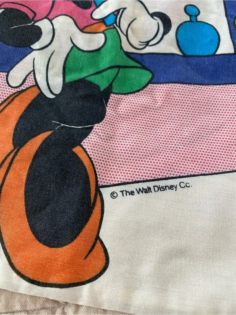 Vintage Disney Minnie Mouse standard size pillowcase